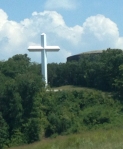 TN Giant Cross